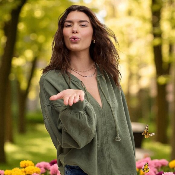 NEW!!! AERIE OLIVE OVERSIZE EASY STREET SWEATSHIRT - SIZE M - Picture 1 of 7